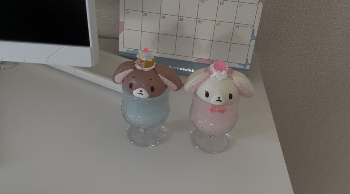 clayencee tweet media