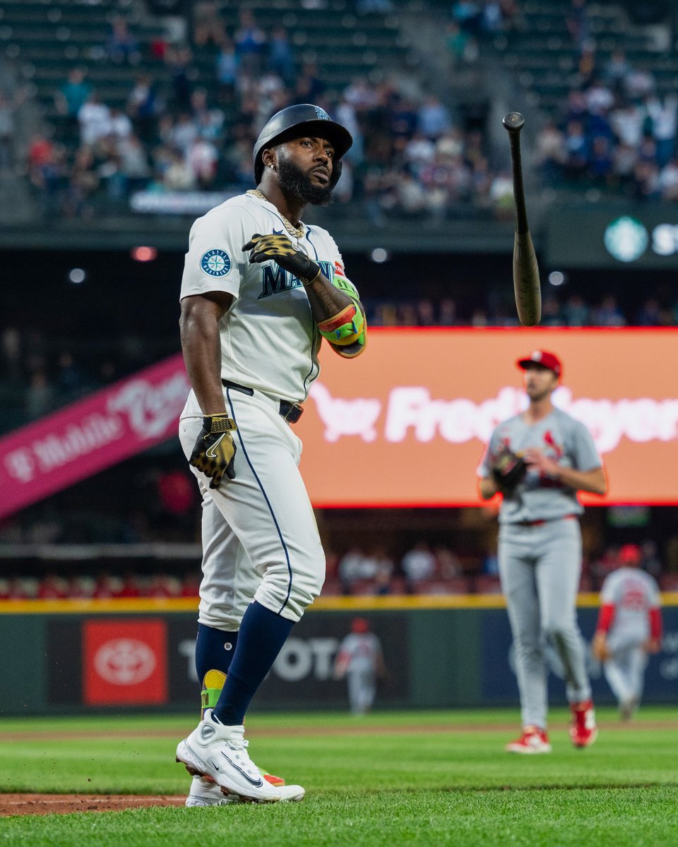 It’s RAAAAANDY’S birthday 🥳🎉