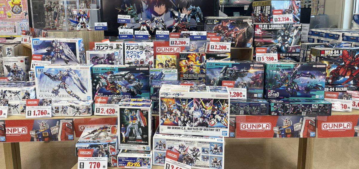 好評につき #ガンプラ 追加入りました！ 店長やスタッフの作品も見にき