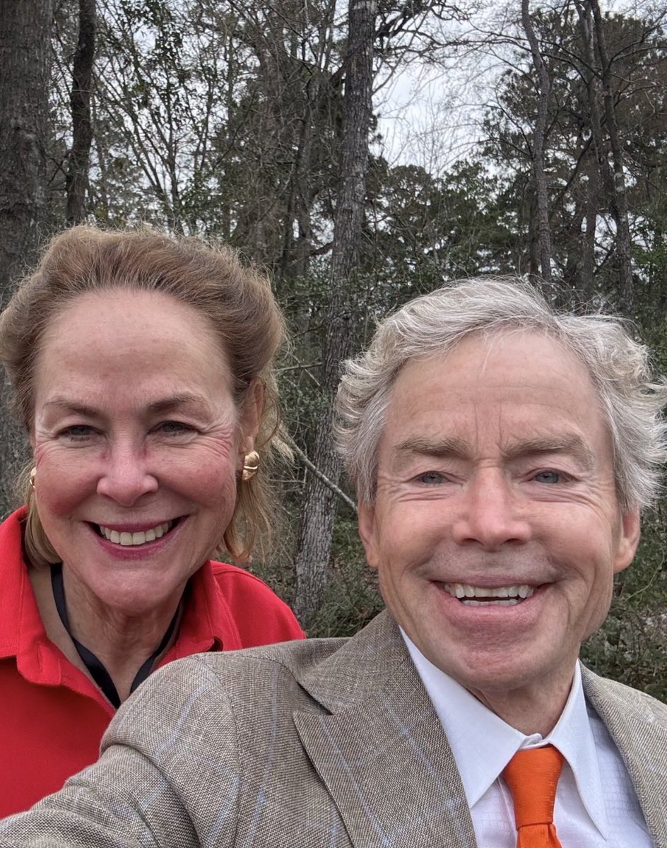 Trump knives the Epstein victims in the back AGAIN, &amp; gives his complete &amp; total endorsement to Don Huffines.

The owner of Epstein's child rape ranch. 🤬