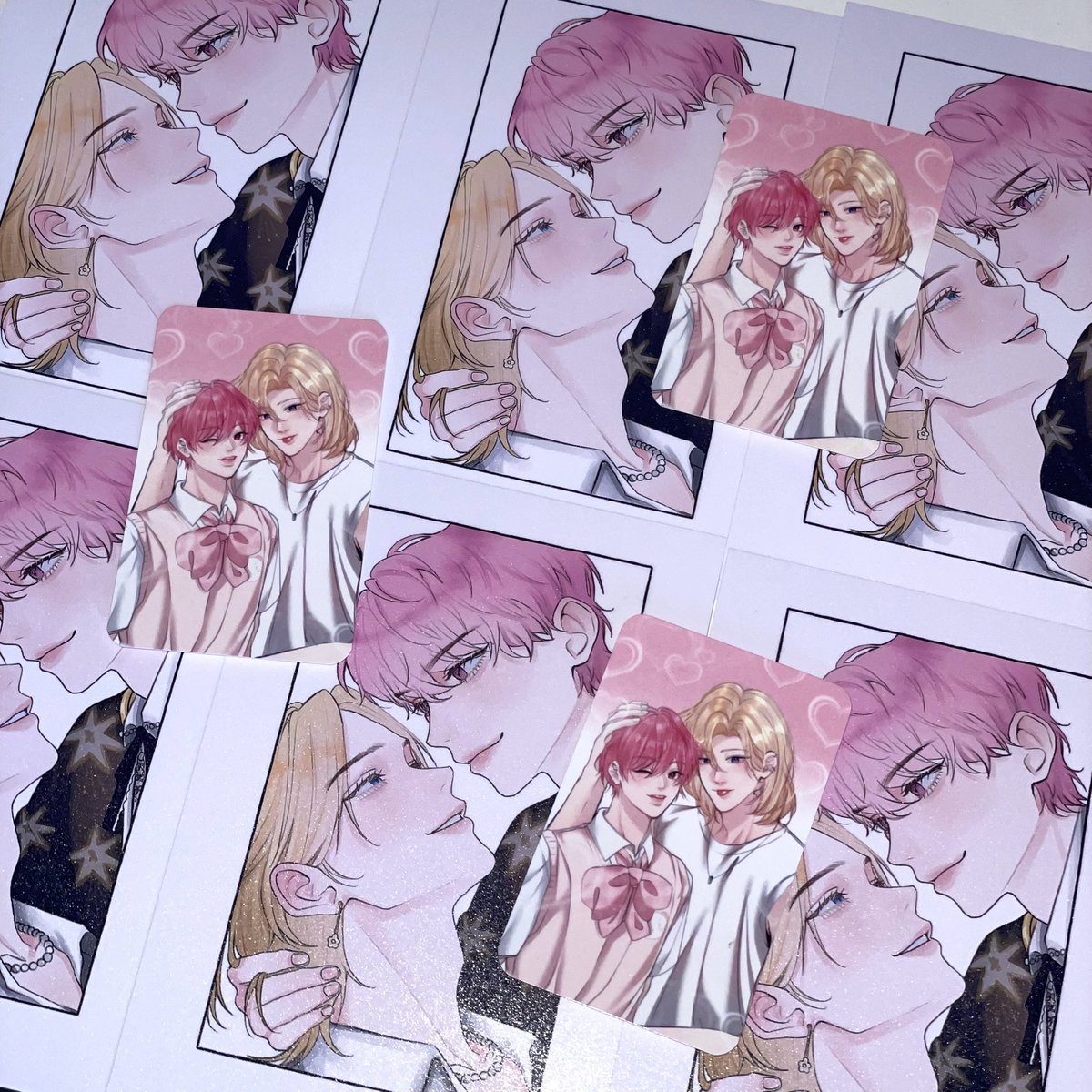 giveaway 💜🩷

★ postcard 20ea
★ photocard 20ea

13.00 onwards 
at G U Café ♡ 

แวะมารับกันเยอะ ๆ นะค้าบ 🥹

#schoolcrush_ppeunlineTH
#PLLIมาแจก