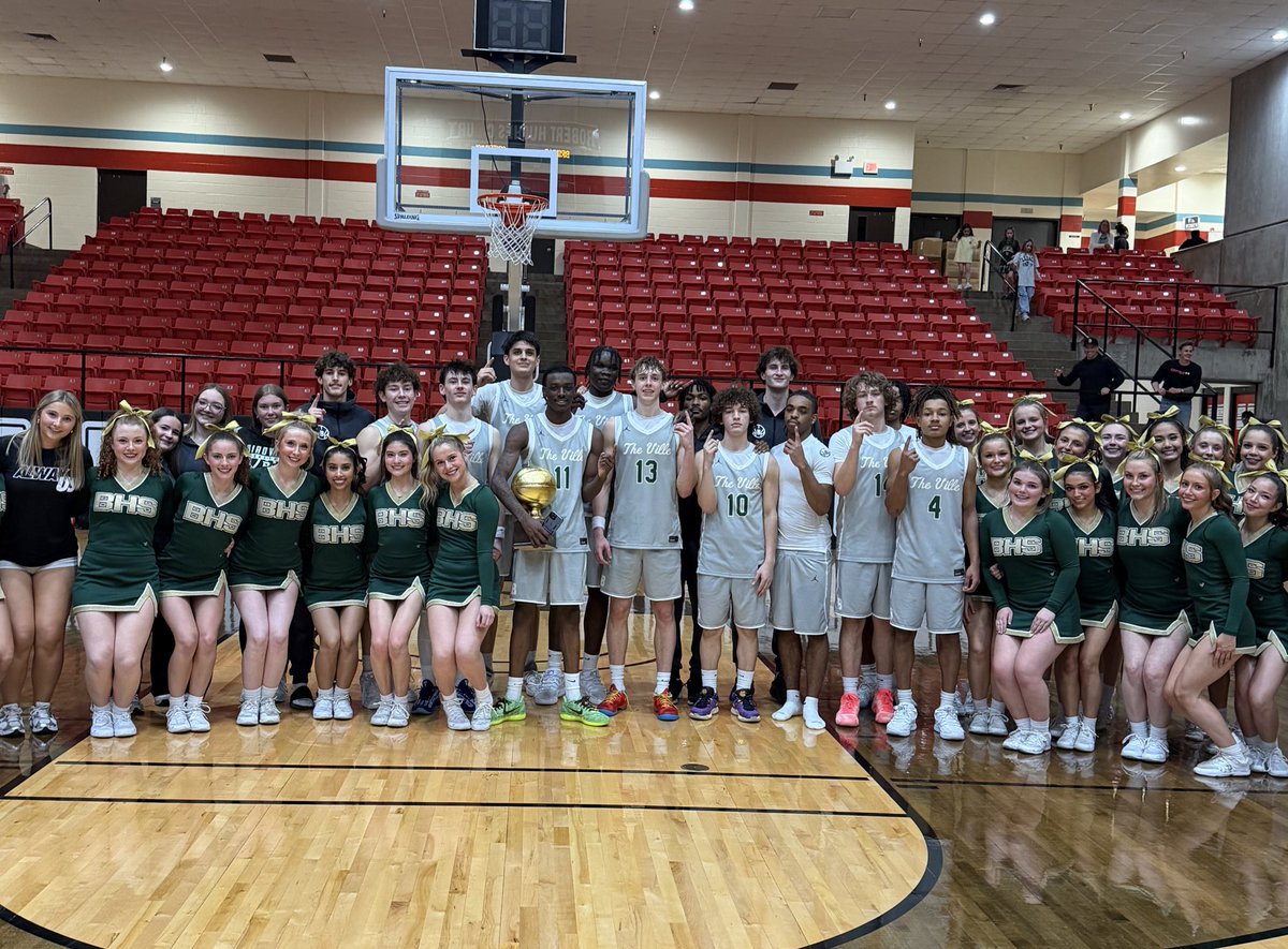 Hawk Basketball 🏆 tweet media