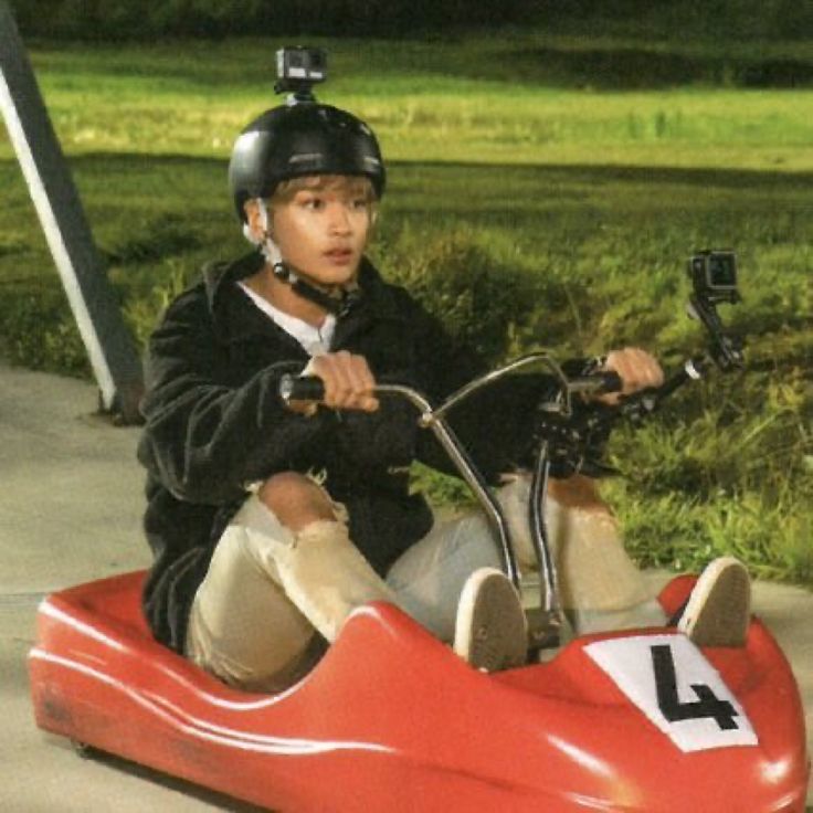 haecrzytaste's tweet photo. so true haechan tricycle nguenggg https://t.co/YYnVoRyZ3k