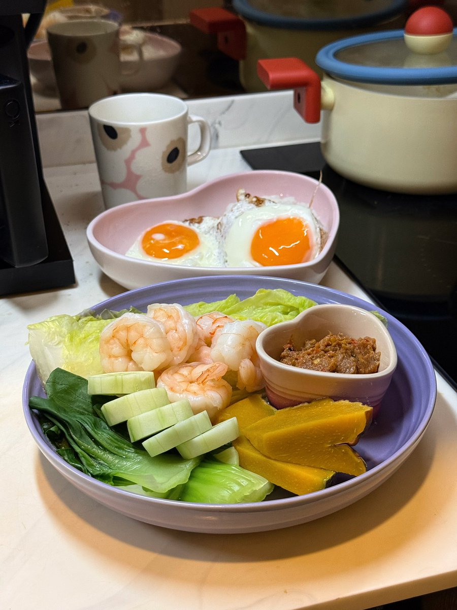 ไอติม is happy 👻 tweet media