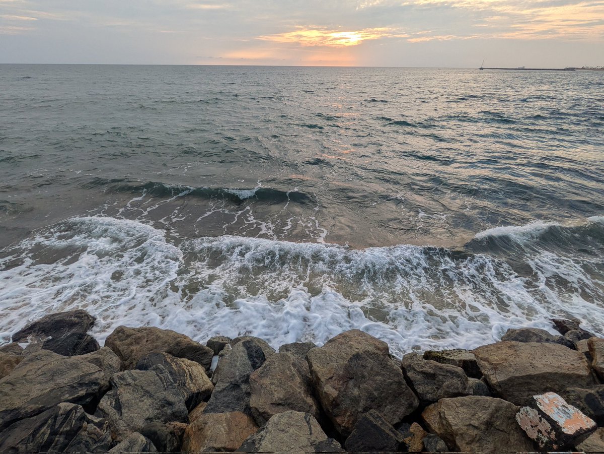 初めての南アジア（スリランカ）へ行ってきました。作品づくりに