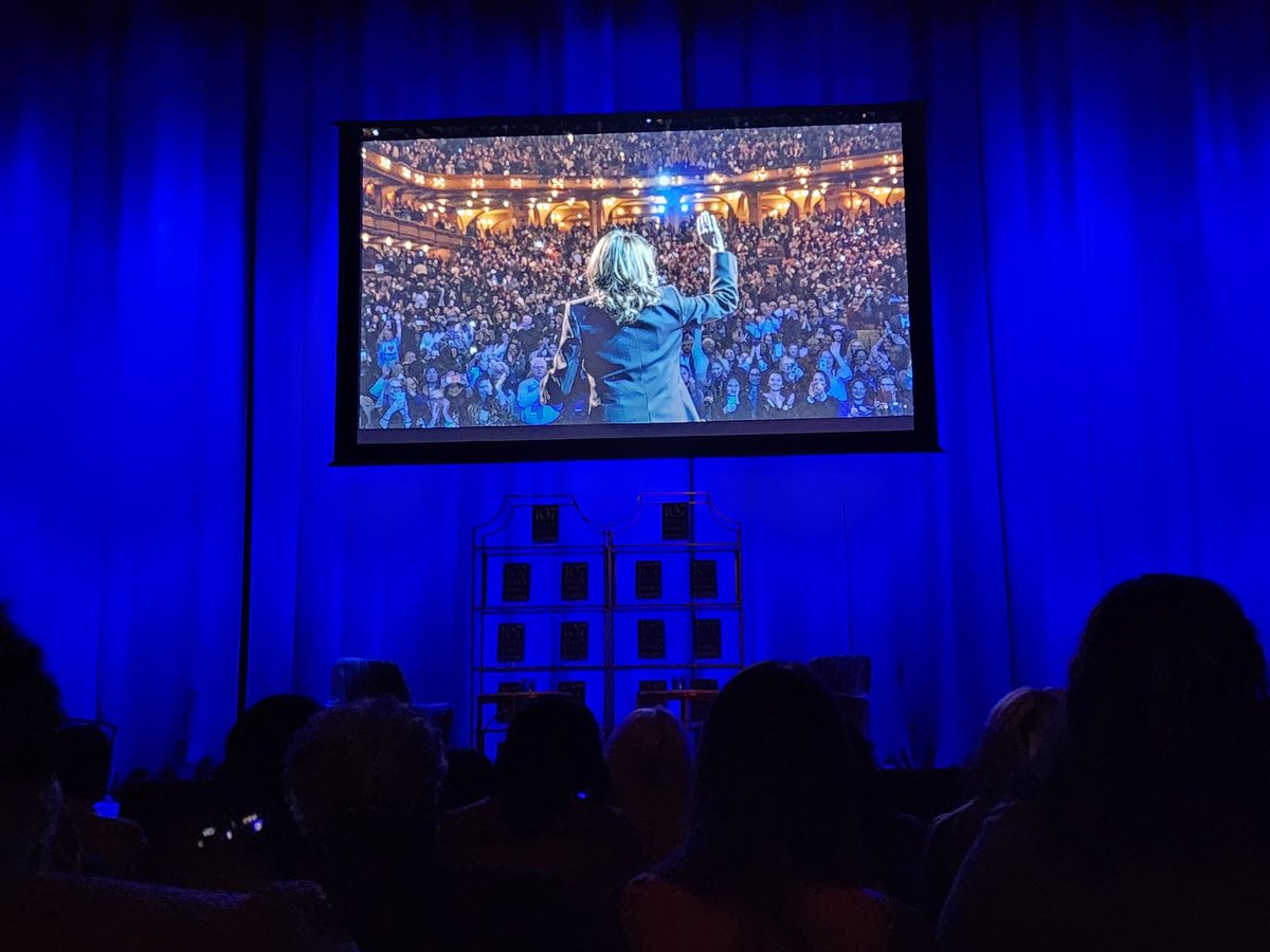 TGirlIF's tweet image. Kamala Harris in Detroit tonight was phenomenal!!!!!  Love her but hope she doesn't run again.  Not worth it! #thefillmore