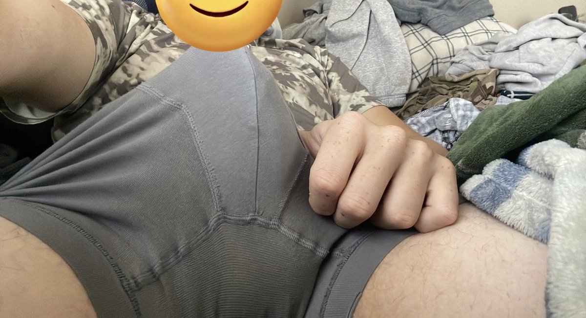 08ginger88's tweet photo. Hard asf I literally ripped my underwear again https://t.co/QccrCgIHNx