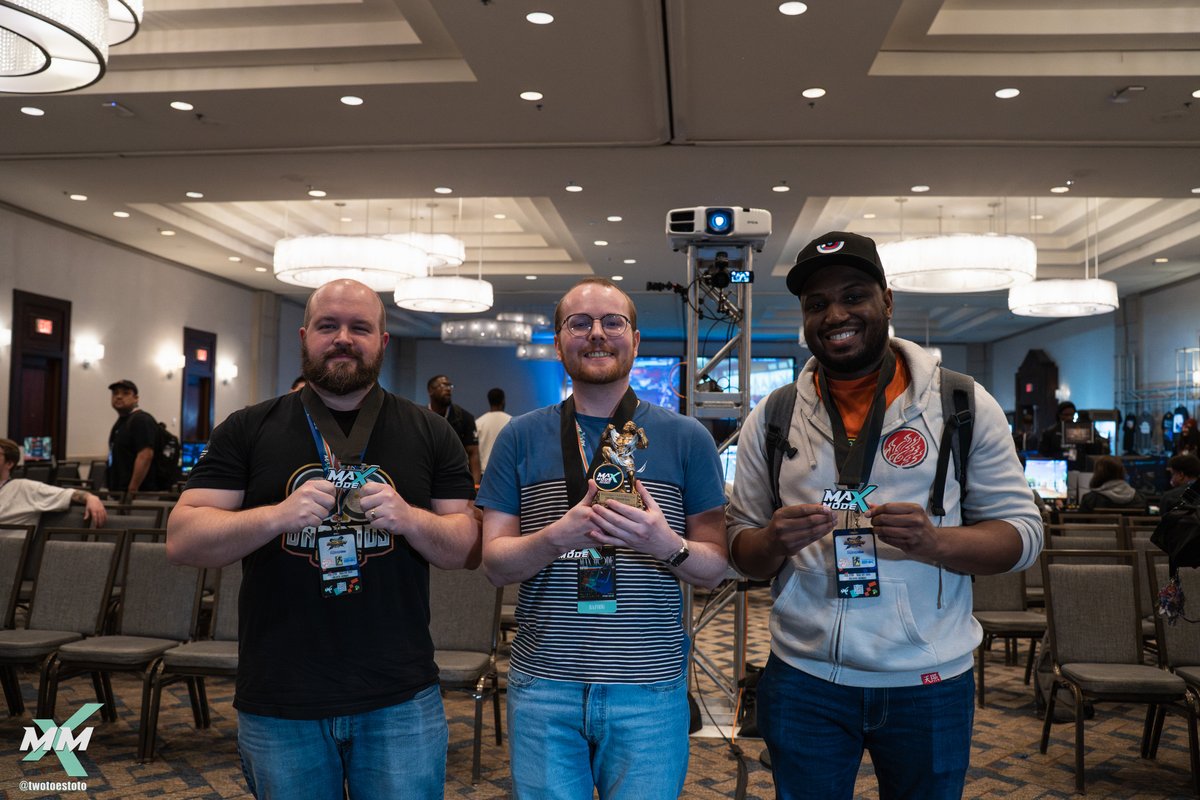 data_fgc's tweet photo. The Virtua Fighter 5 R.E.V.O. top 3 are here and walking away winners!

Give some applause to:
🥇bafojig
🥈evoyd
🥉Miller2B

#MAXMODE2026 #VF5R https://t.co/vbdnBO8rCZ