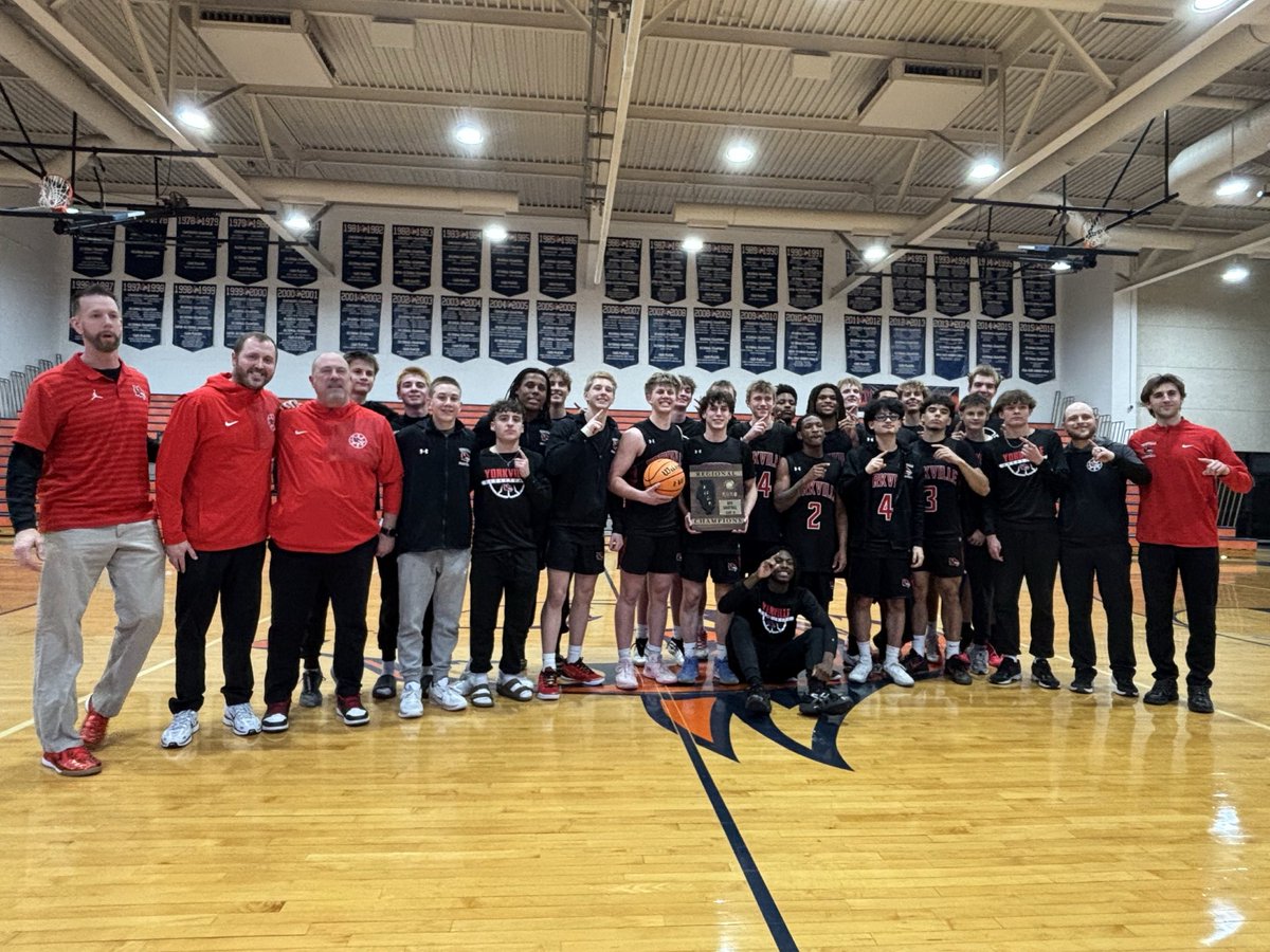 Foxes Basketball tweet media