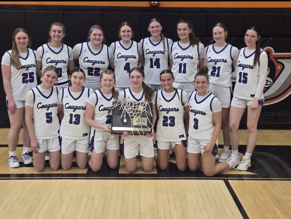 Barstool Cougars tweet media