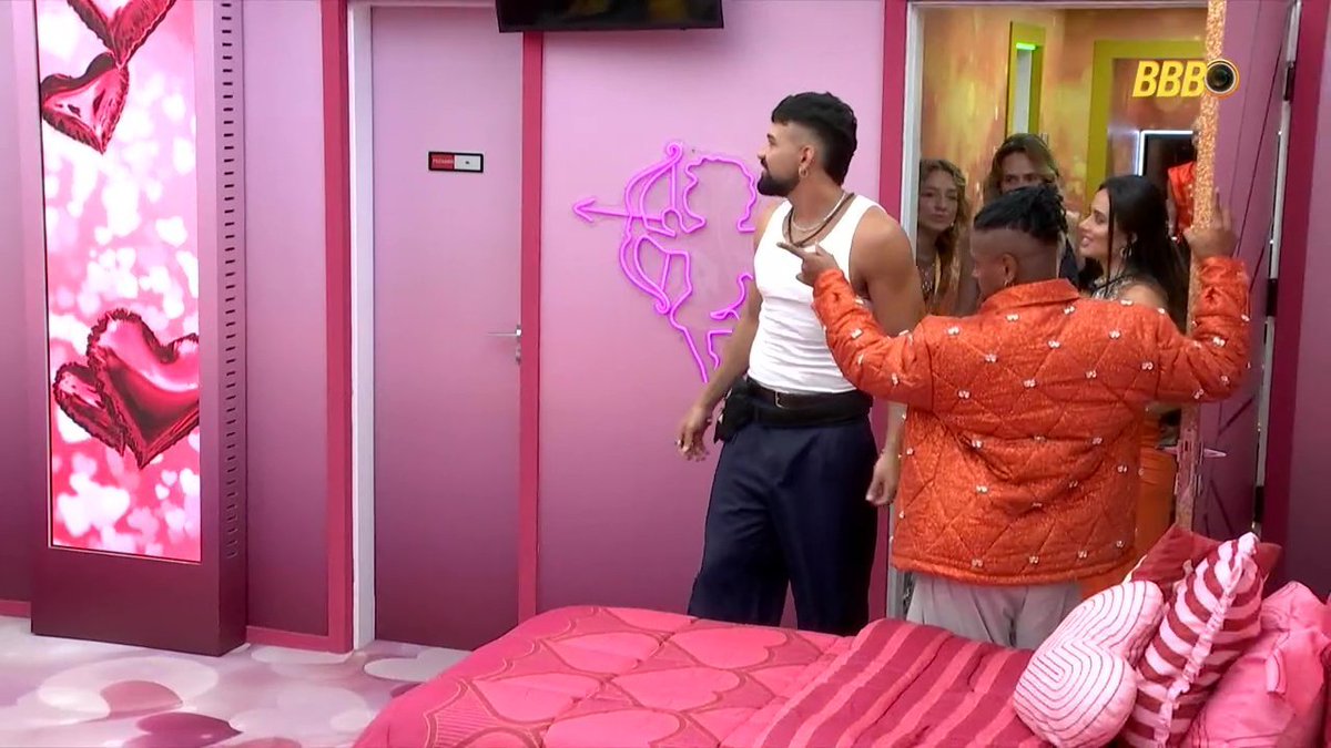 Central Reality tweet media