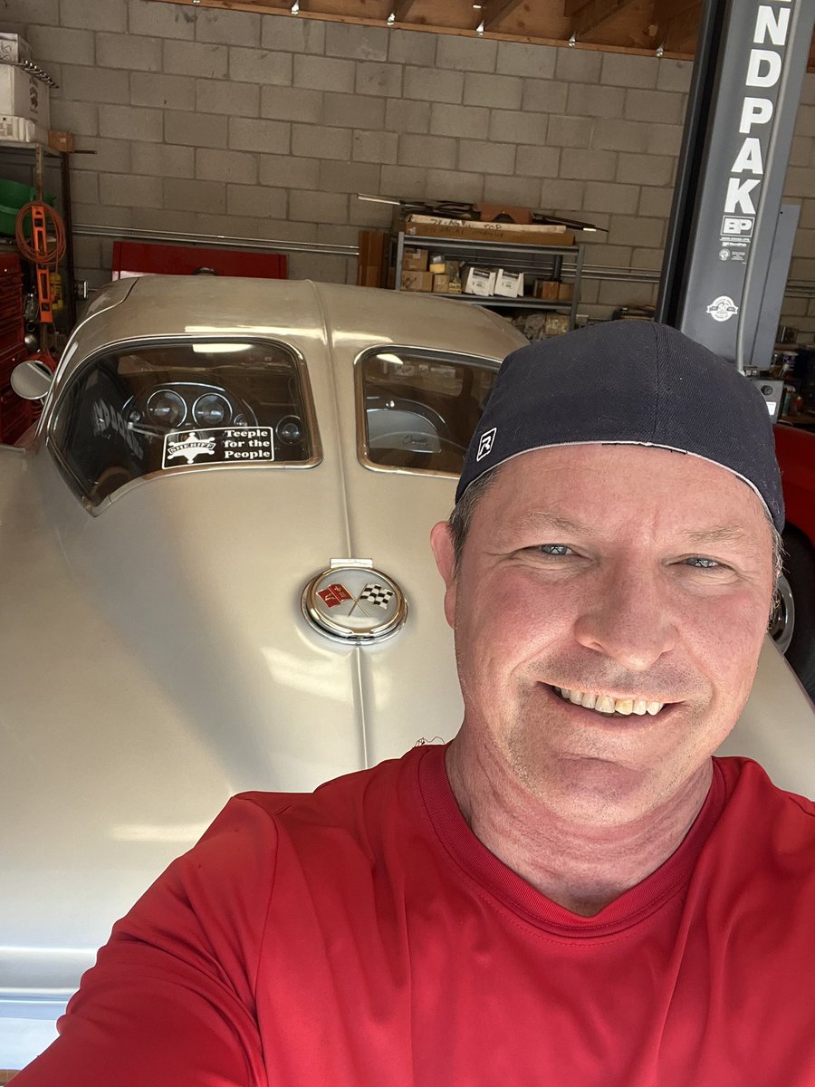 Ross Teeple tweet media