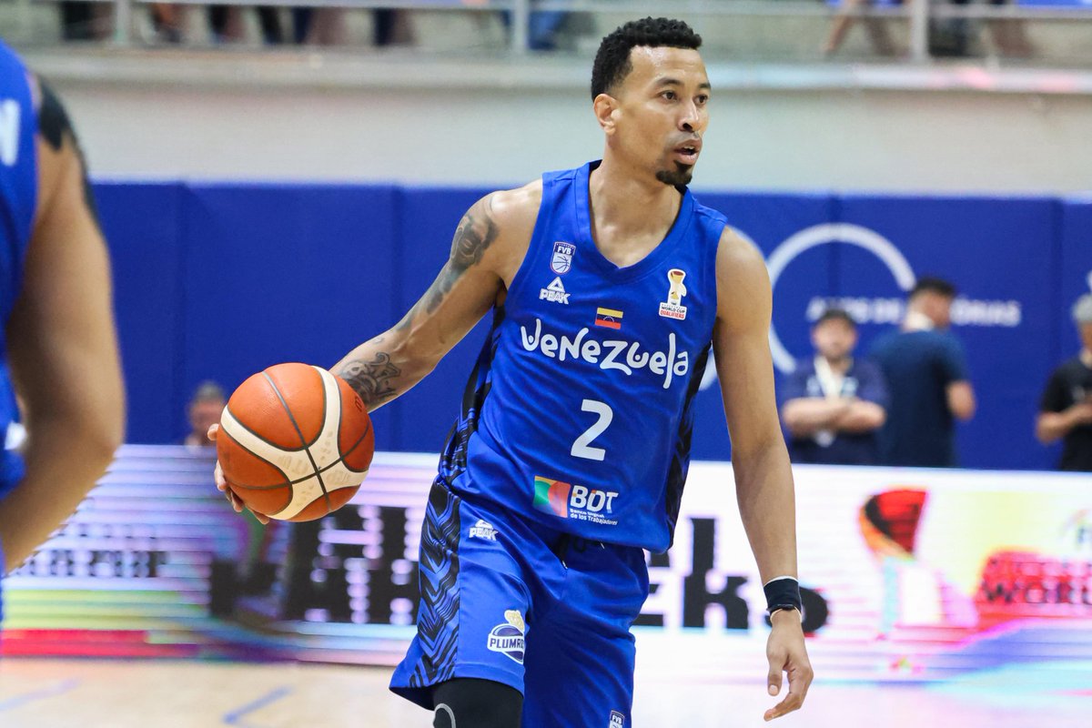 #FIBAWC 🇻🇪🇧🇷 VENEZUELA NO PUDO ANTE BRASIL
Venezuela fue superada por Brasil (94-84) en el inicio de la segunda ventana
canchalatina.com/2026/02/28/%f0…