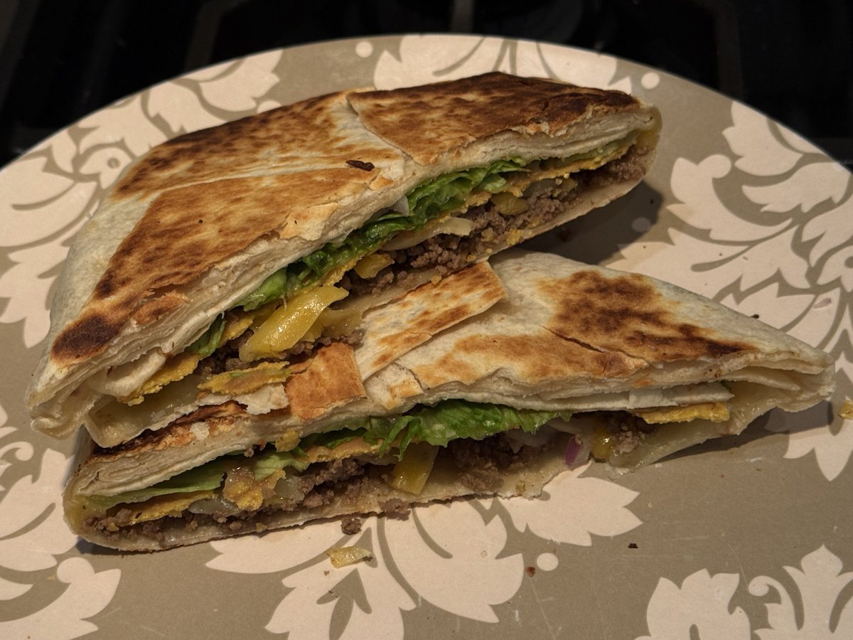 MistyLIVE_'s tweet photo. thanks for the dinner idea @gilbertsclips https://t.co/u68dGgOzG6