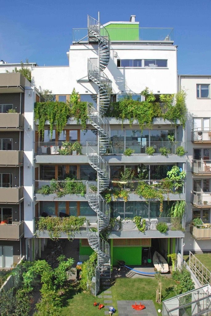 Alicia, Courtyard Urbanist tweet media