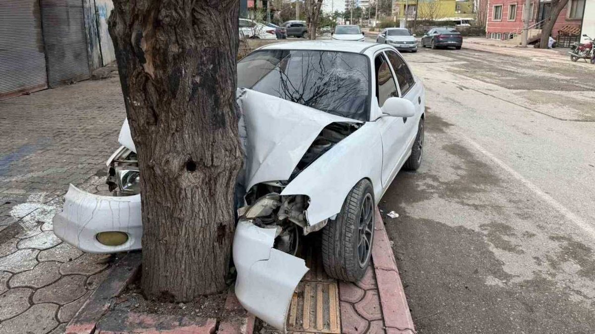 Hatay’da Ehliyetsiz Sürücüye 46 Bin 874 TL Ceza dlvr.it/TRCM4p #Hatay #Kaza #EhliyetsizSürücü