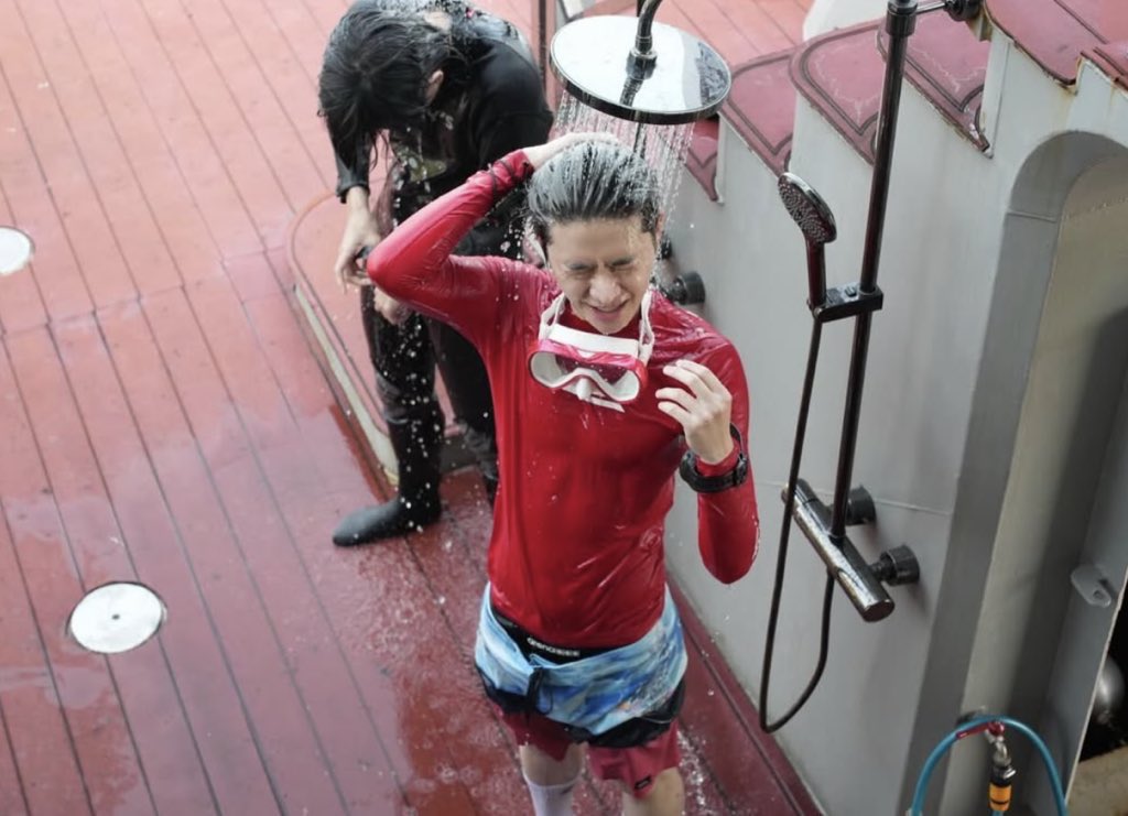 เฮียเกอร์หล่อดิบยิ่งกล่าปลาในทะเล