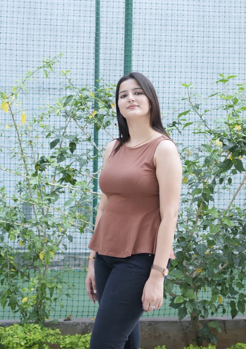 cuty_anaya's tweet image. 💫🩷,, #तेरी आरज़ू में हम दीवाने हो गए,,#तुझे अपना बनाते बनाते बेगाने हो गए,,#कर याद तू भी #एक बार दिल से,,#तेरी आवाज सुने जमाने हो गए,,💫🩷💫🥀GOOD MORNING 🥀