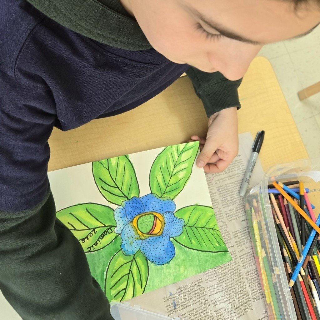 WPSSicomac's tweet photo. 4U artists are studying the work of Georgia O'Keeffe. Using a reference, students are creating vivid enlargements of flowers. This special project will be used for Art to Remember! https://t.co/BsCARFYAZz