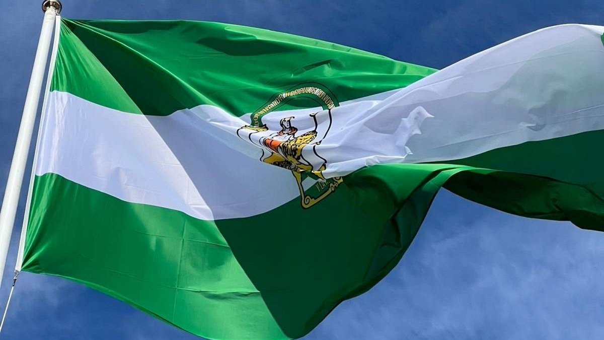 jantsalado's tweet photo. Orgulloso de nuestra tierra, ¡Feliz día de #Andalucía ! #28F https://t.co/VgxNupaotW