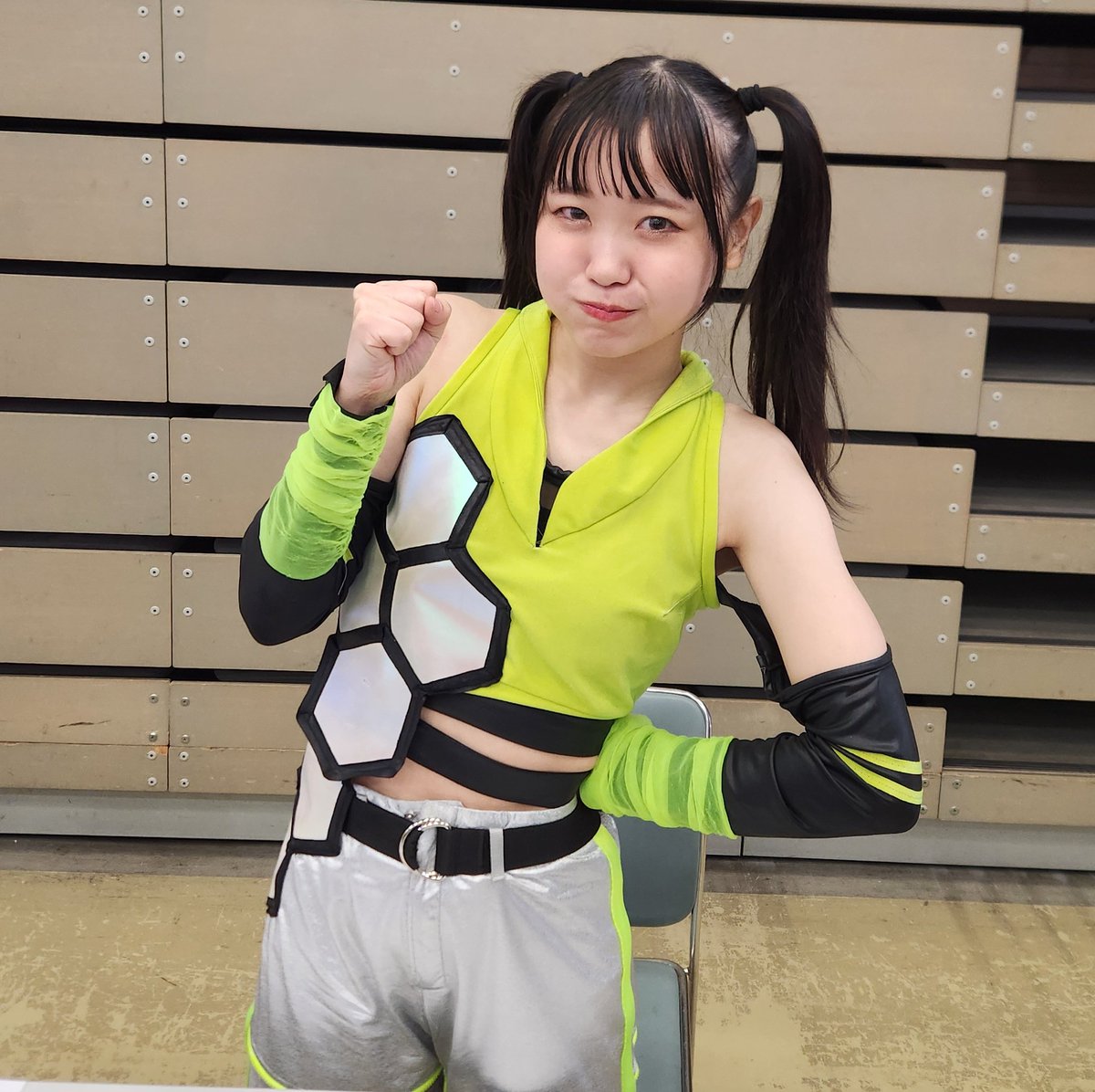 東京女子プロレス。特典会。お次は鈴芽選手と。1.4のタイトルマッチで