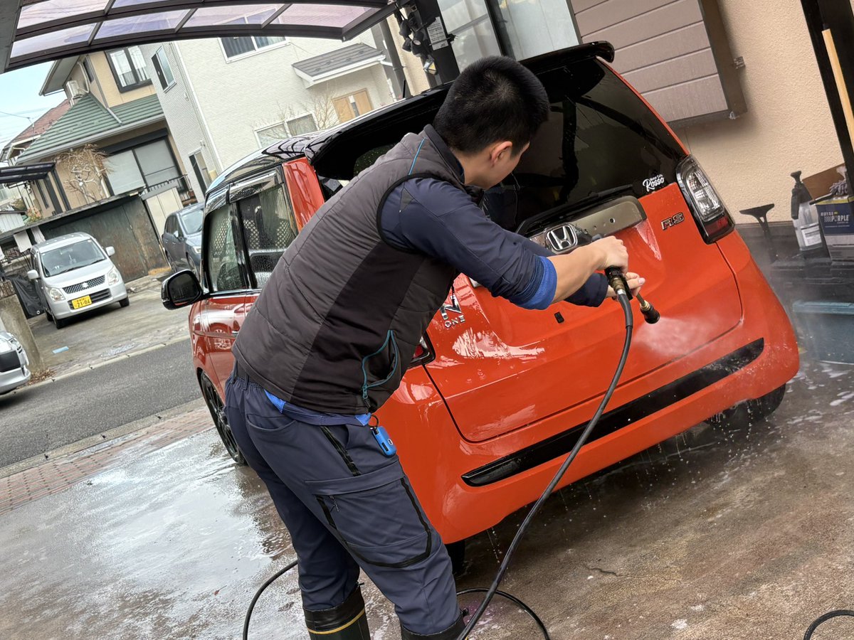 ROSSO_Pasta0411's tweet photo. しぐれさんに入念な洗車とコーティングをお願いしました！
ピッカピカで新車のようなN-oneに変身です✨
ありがとうございました😊 https://t.co/T2mpTFhv3H