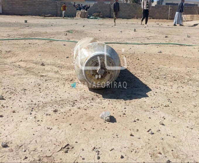 تحطم صاروخ كروز توماهوك التابع للبحرية الأمريكية في كركوك، العراق برأس حربي غير منفجر.