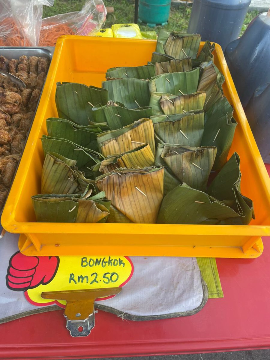 bugbitesandco's tweet photo. Begitulah since covid x dapat makan. Harini dapat 🥹🥹🥹🥹. Iols tak pi Peringgit sbb jadi sous chef, kakak zass. https://t.co/h5IyShQAla