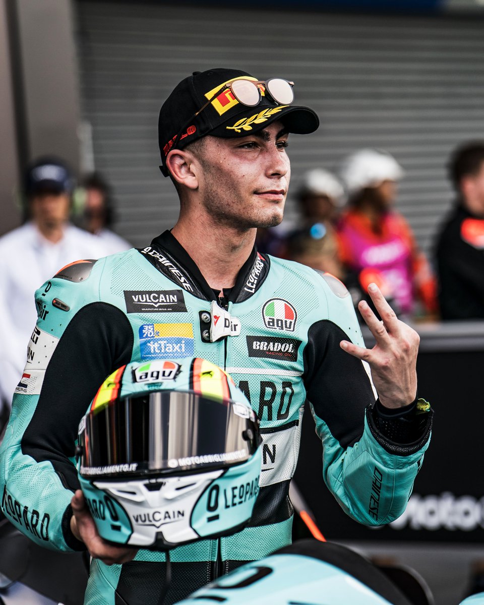 Adrián Fernández tweet media