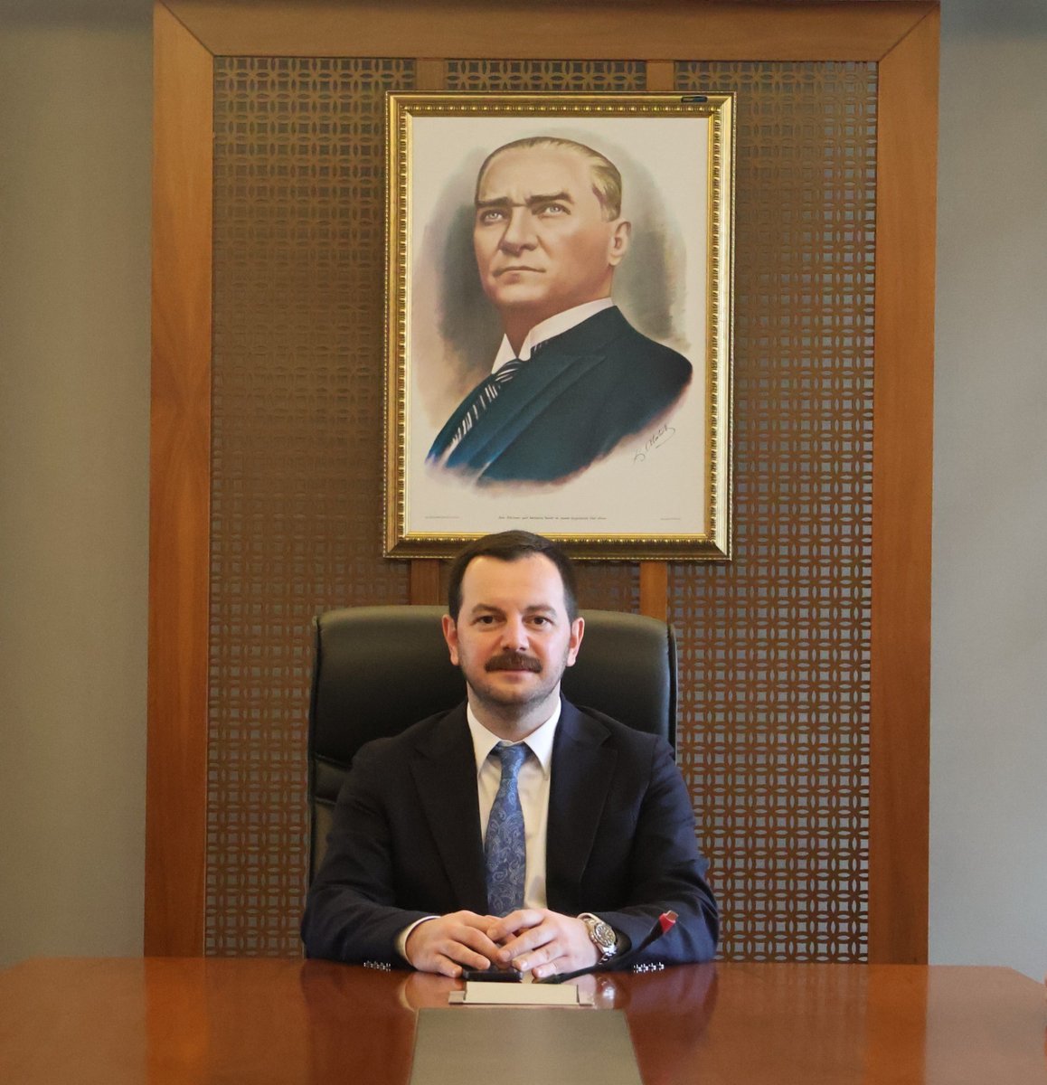 📌 Başkanımız Dursun Ali Sakarya, Trabzon Yatırım Adası Endüstri Bölgesi'nin tamamlanması için gayret gösteren herkese teşekkür ederek “Şehrimiz adına çok heyecanlı, mutlu ve gururluyuz” dedi.

Başkanımızın açıklamalarının tamamı için tıklayınız 👉 bit.ly/3OExCWd