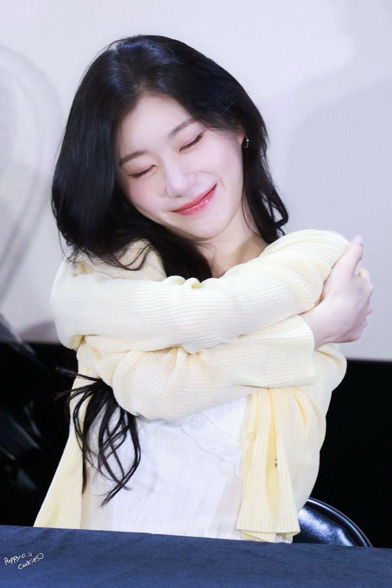 Cookieeee tweet media