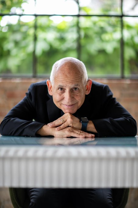 rubiagolpista's tweet photo. Este es el Dr. Daniel Amen.  

Ha escaneado más cerebros que cualquier otro médico vivo: más de 225.000.  

Su conclusión: la mayoría de las personas destruyen su cerebro sin saberlo todos los días.  

Aquí están las 11 causas silenciosas (y cómo revertirlas): https://t.co/2sVUqrfgHo