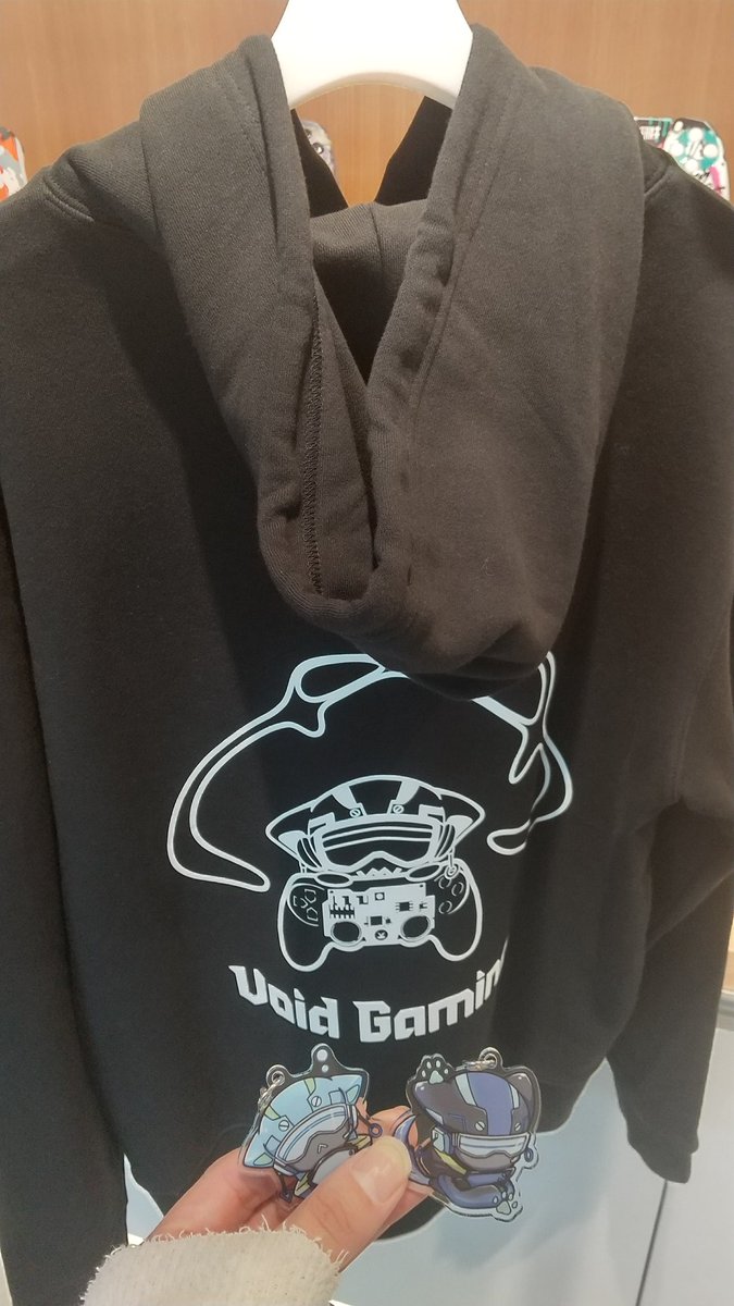 なお ❤️🐼💙🐶💚 tweet media