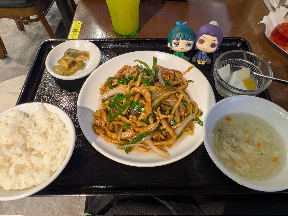 えみっきー tweet media