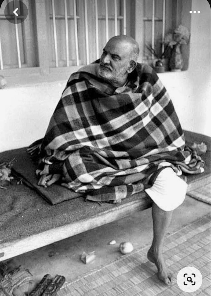 NeemKaroliiBaba's tweet photo. कितनों का भला किया है प्रभु।
कितनों का अभी और करोगे।।
ये जीवन प्रभु, आपको समर्पित।
कष्ट हमारे, बस आप ही हरोगे।।

जय गुरुदेव 
🙏🏻 https://t.co/TaiQMORh2z
