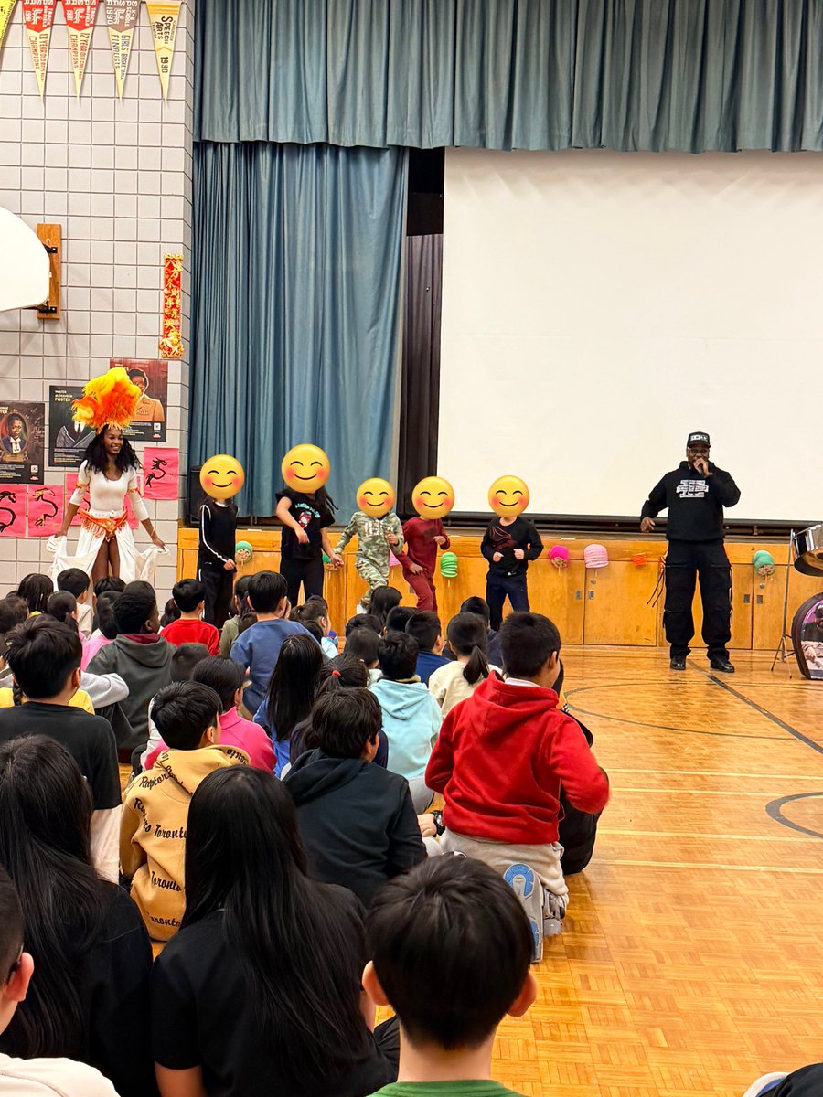 Macklin Public School tweet media