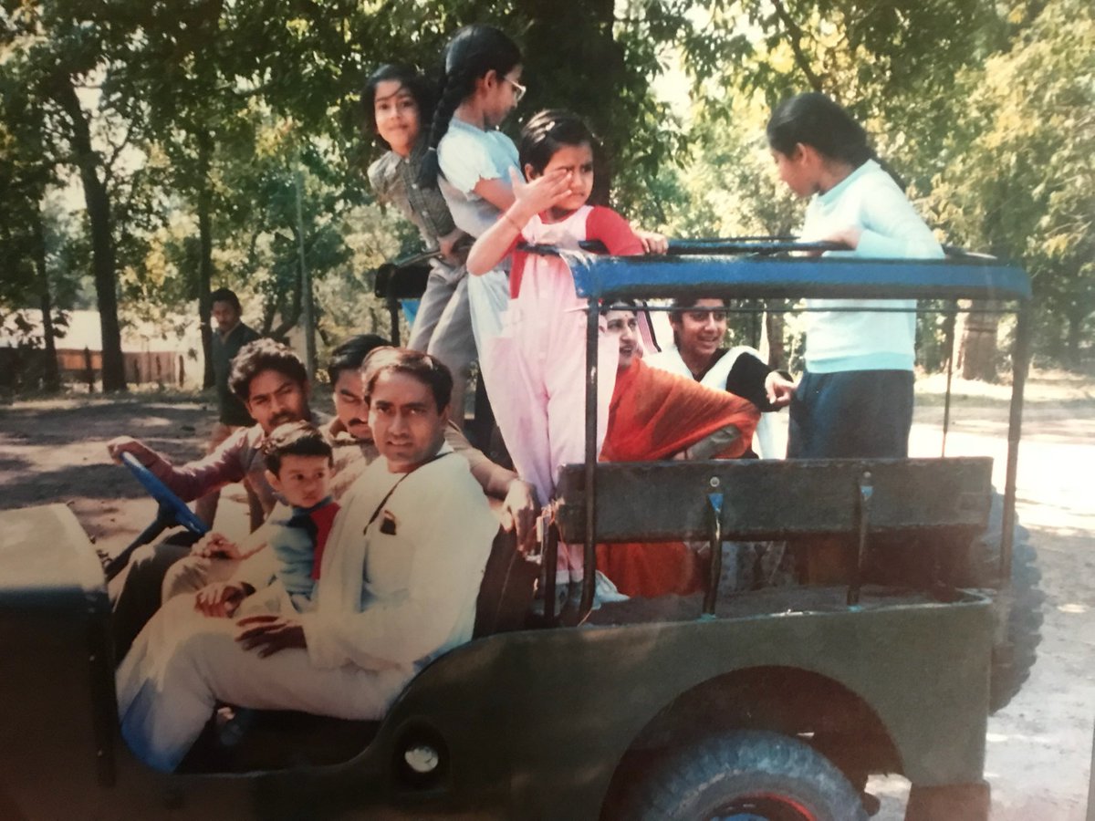 मेरे पिता आदरणीय दिग्विजय सिंह जी को जन्मदिन की हार्दिक शुभकामनाएं। राघोजी महाराज और आशापुरा का आशीर्वाद और असीम कृपा आप पर सदैव बनी रहे! 
<a href="/digvijaya_28/">Digvijaya Singh</a>