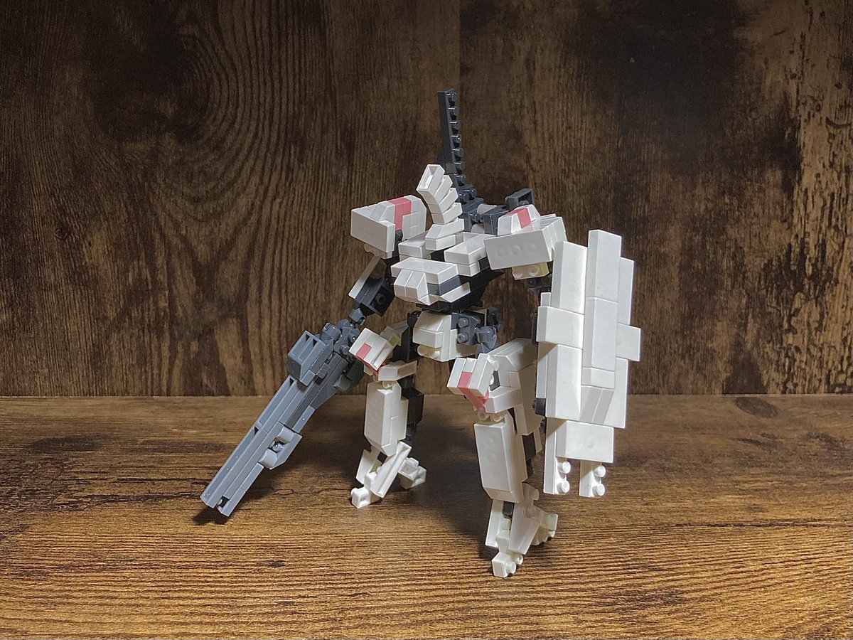Rom_ROBObuilder's tweet photo. 王国では「装甲騎兵部隊」即ちRAMTAC部隊に配備される機体において、来たる大戦に備え ROL製第三世代機への機種換装を進めている。
#プチブロック #RAMTAC https://t.co/3GzMhIZzMp
