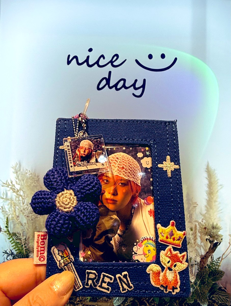 早めの時間に行けた🎂🦊 蓮くんのこのタペストリーかっこよ…🥰写真の