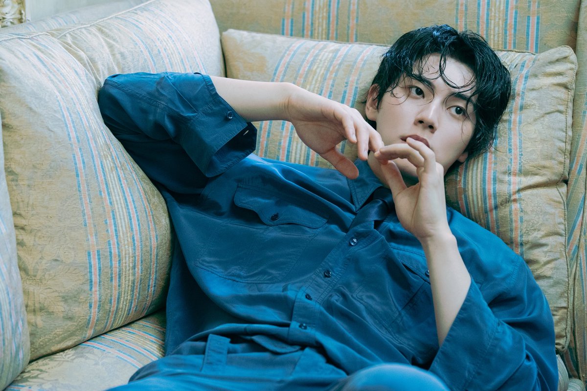 [📷] 

<a href="/GQKOREA/">GQ KOREA</a> 
𝙈𝘼𝙍𝘾𝙃 𝘿𝙄𝙂𝙄𝙏𝘼𝙇 𝘾𝙊𝙑𝙀𝙍
Behind Photo 🐯📸

🔗 weverse.io/leechaemin/med…

#이채민 #LeeChaeMin
#바로엔터테인먼트 #VAROentertainment