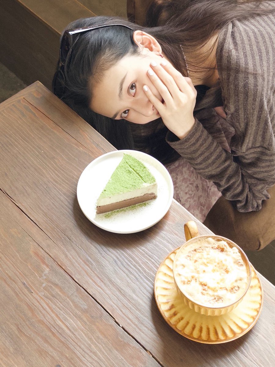 [26.02.28] SONG ZUER STUDIO WEIBO UPDATE

As time turns warm ☀️ early spring arrives gently. The March schedule is here~
Together with Song Zuer Lareina, let’s head toward the blooming flowers and begin a brand-new chapter of spring 🌼

Song Zuer – March Schedule:

March 10 |
