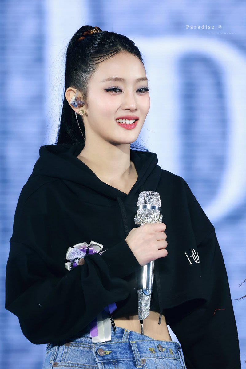 PRD_MN_23's tweet photo. 🖤

너의 웃음만 보면 세상은 그리 나쁘지 않아.🥹❤️‍🩹

#idle  #MINNIE #아이들  #민니 💜 https://t.co/r6ftNtAlGW