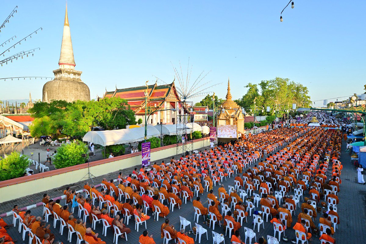 THE SENDER tweet media