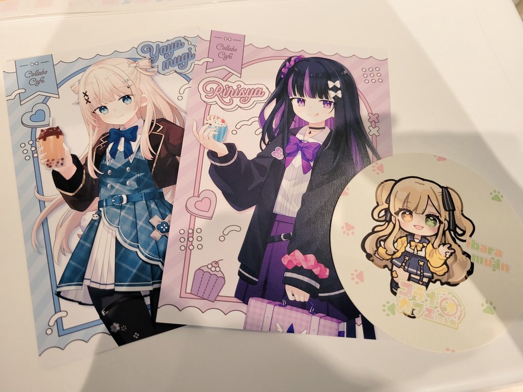 ランダム特典たち！！！ やや引き当てられたぜ☺️ #uNpiかふぇ