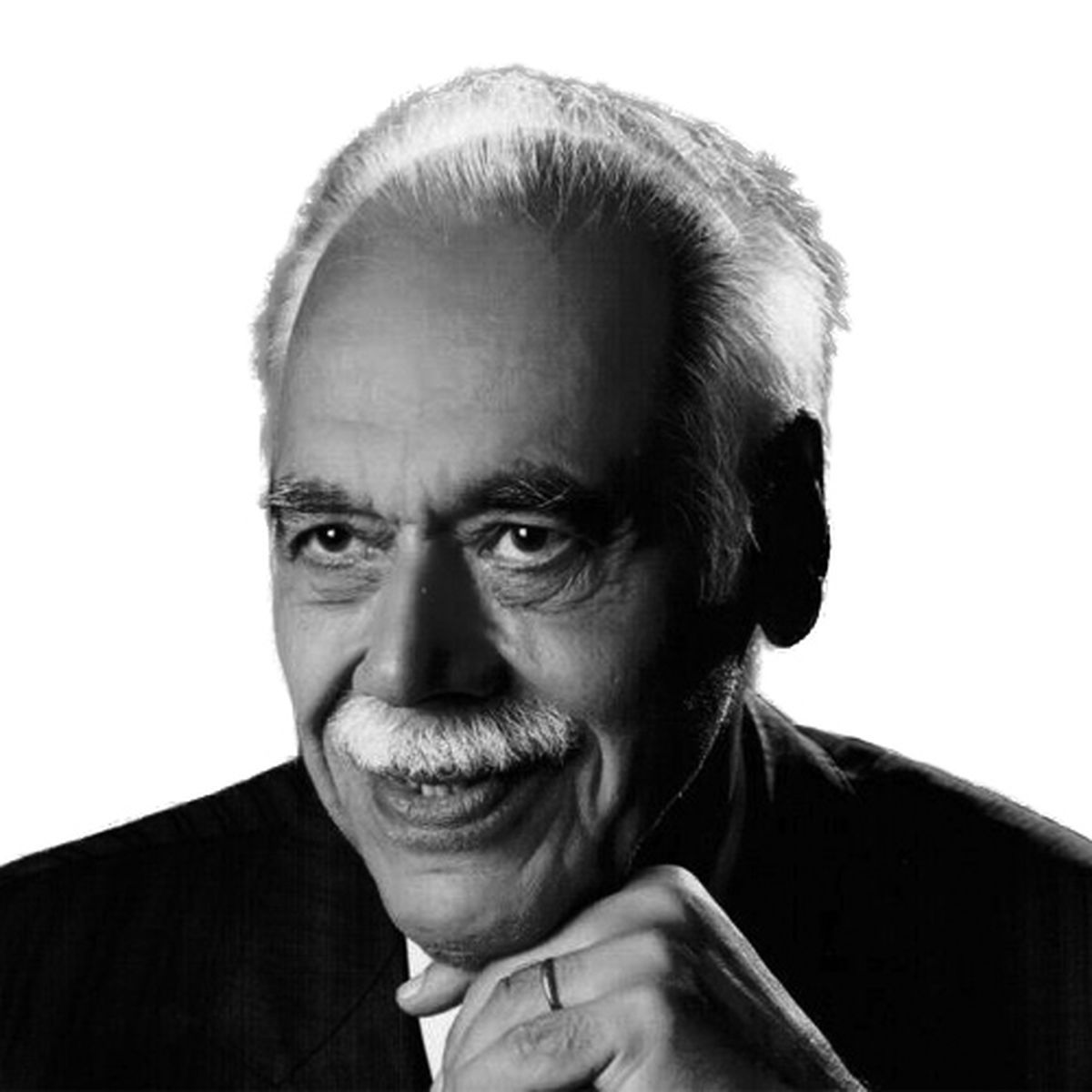 موقوفات دکتر محمود افشار tweet media