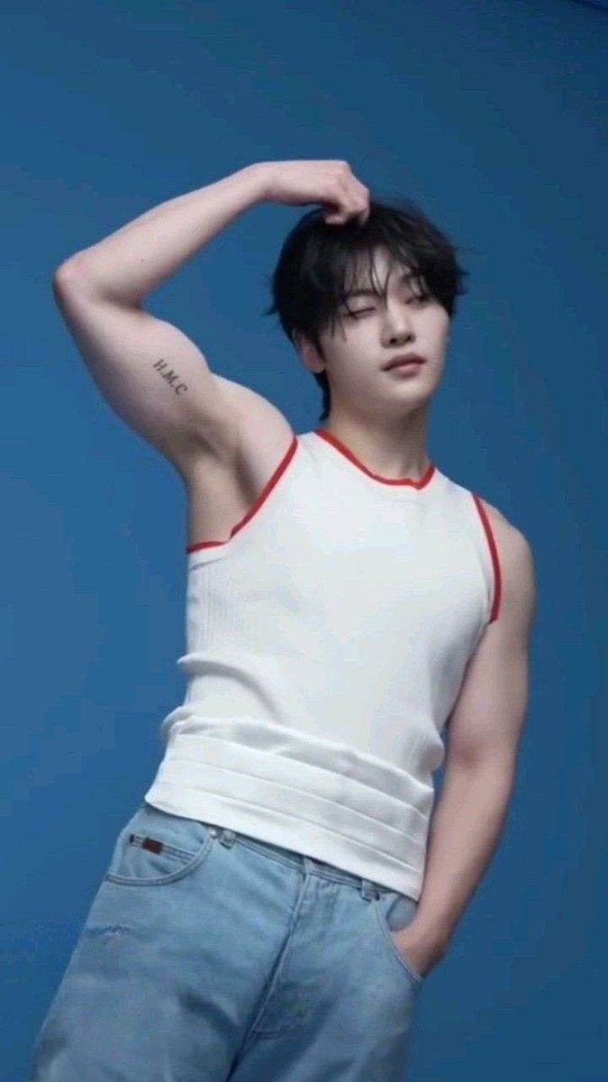 sungkittieseok's tweet photo. btw 👅👅👅👅 https://t.co/F2wvsVXmPj