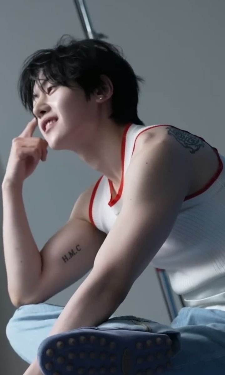 sungkittieseok's tweet photo. btw 👅👅👅👅 https://t.co/F2wvsVXmPj