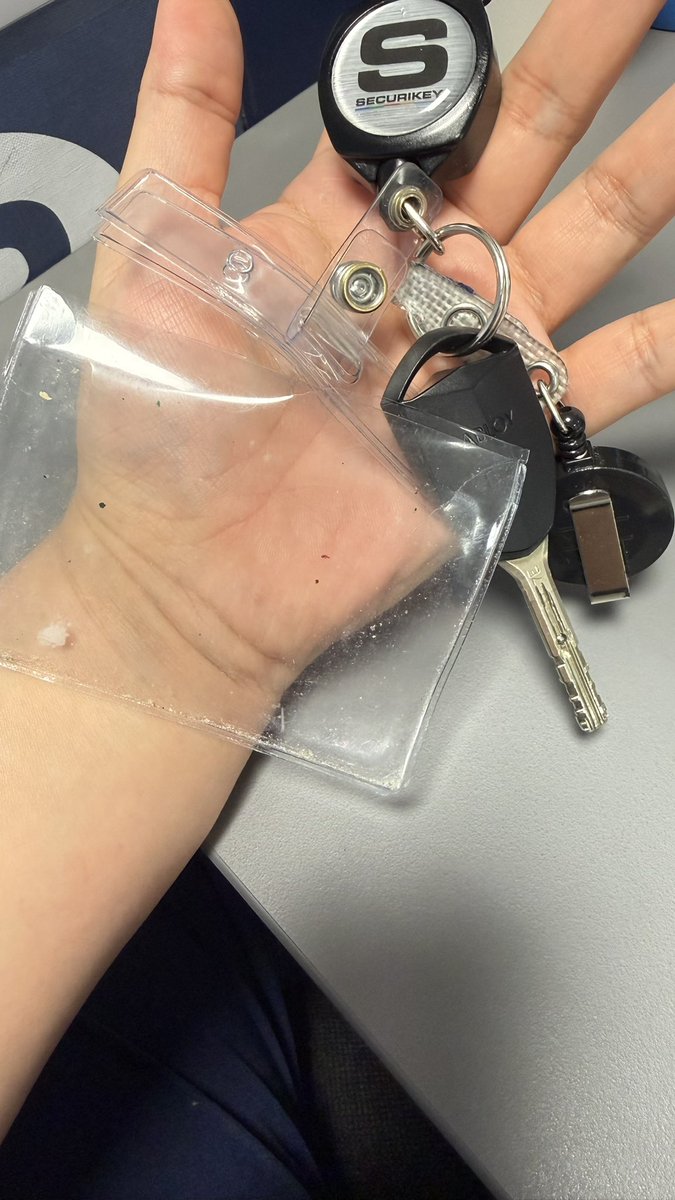 had to transfer a total of 10 pts overnight so that means in and out of the unit. My badge holder gave up I didn’t even noticed, I only noticed when the door wasn’t unlocking  🫠

WELP. Badge and Smart Card gone 😭