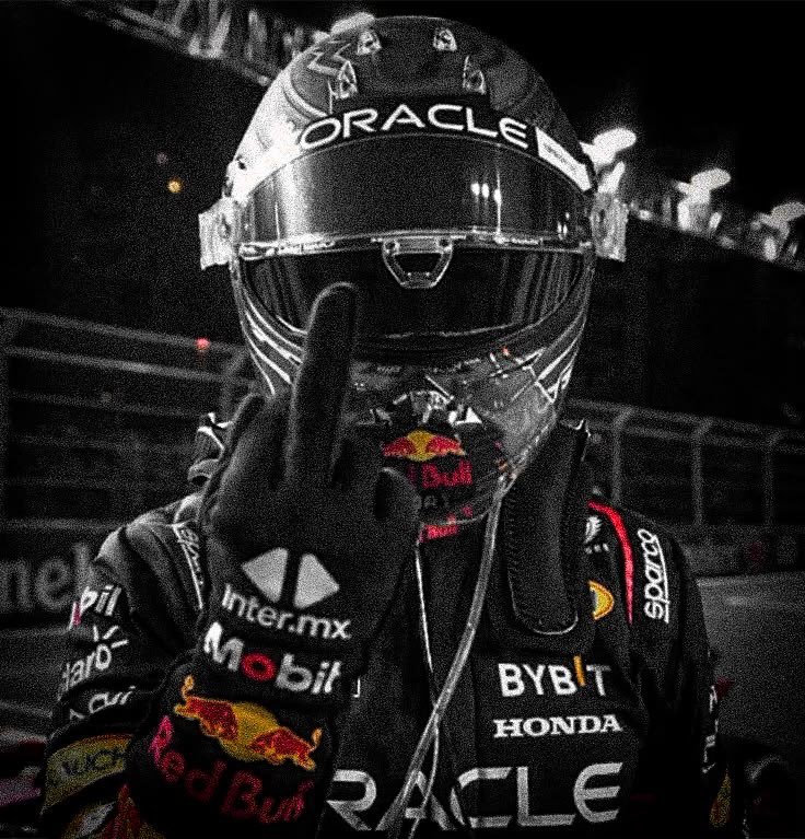 May may reign 🖼️ (@the_zaya_) on Twitter photo 