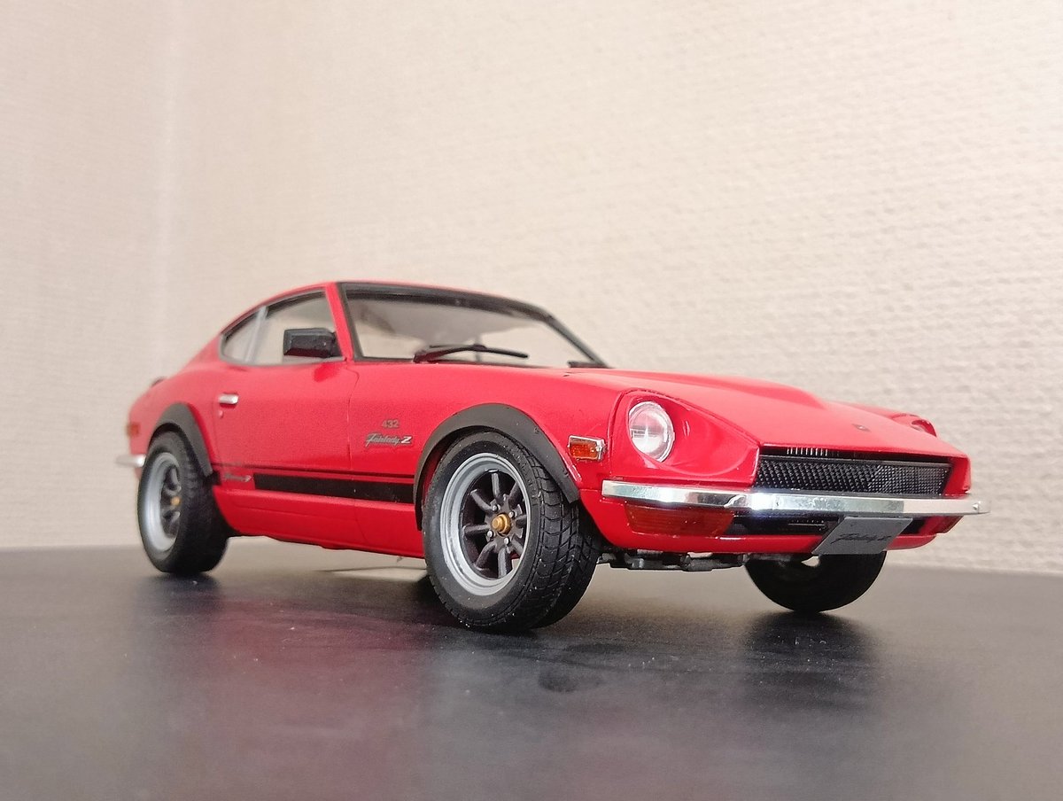 30フェアレディZ432R 完成しましたが… 太陽光が足りなくて 上手く